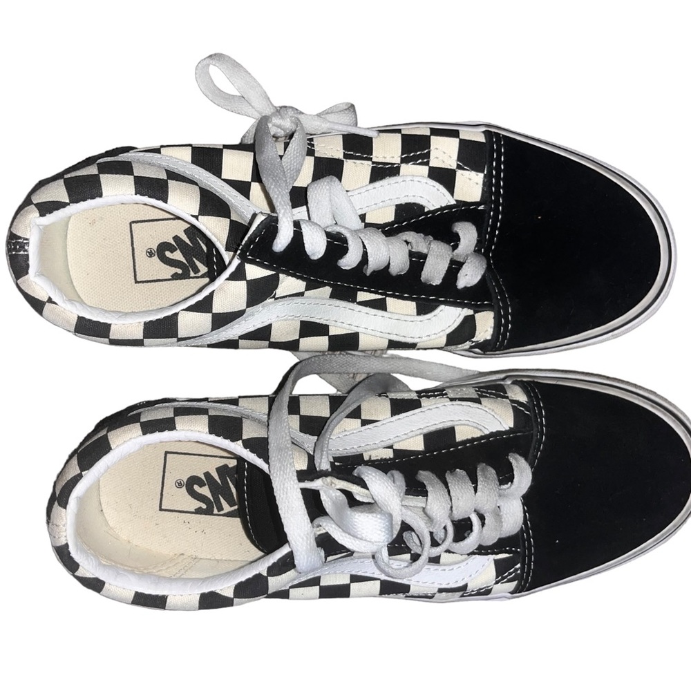 Checkered lace up vans